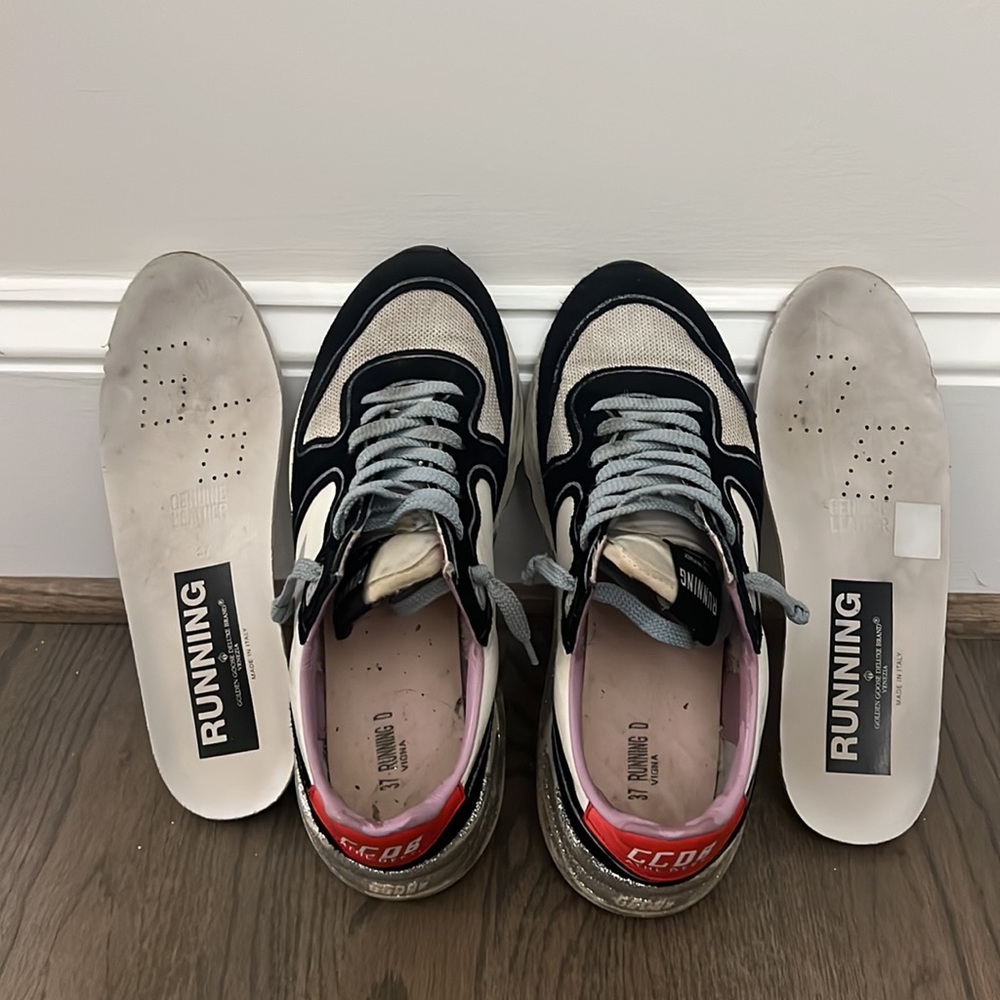 Golden Goose Black White Silver Red Low-Top Sneakers with Star - Picture 5 of 7